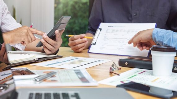 Teknik Manajemen Pemasaran untuk Meningkatkan ROI dan Efisiensi