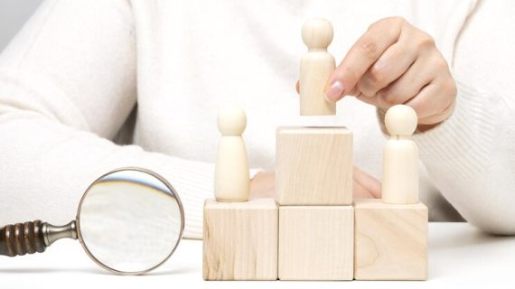 Menghadapi Persaingan Sengit: Strategi SEO untuk Industri Kompetitif