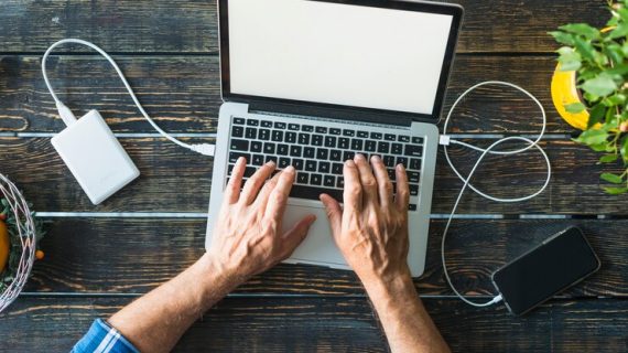 SEO untuk Bisnis Peralatan dan Aksesori Olahraga: Panduan Lengkap untuk Meningkatkan Visibilitas dan Penjualan