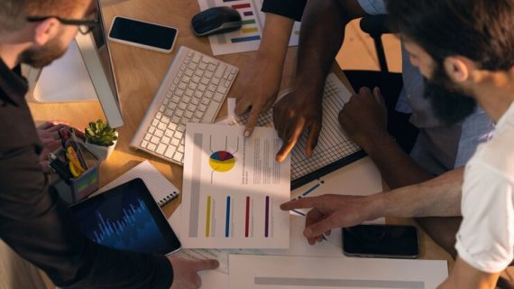 Gaji Digital Marketing: Mengetahui Potensi Penghasilan dalam Karir Digital Marketing