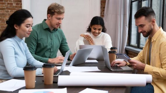 Menggunakan Email Marketing untuk Mengelola Kampanye Retensi Pelanggan