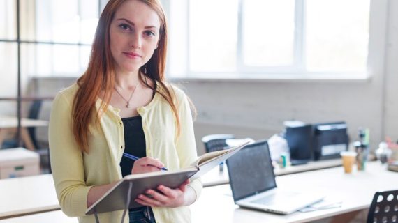 Membangun Database Pelanggan yang Efektif