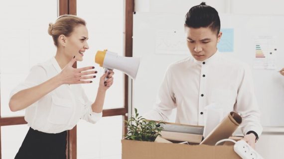 Kepatuhan GDPR dan Implikasinya Terhadap Database Pelanggan