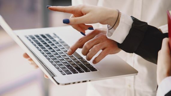 Strategi SEO E-Commerce: Tips untuk Mengoptimalkan Toko Online Anda