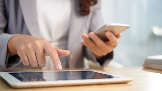 Customer Journey dan Pengalaman Belanja di Toko Fisik: Meningkatkan Kepuasan Pelanggan