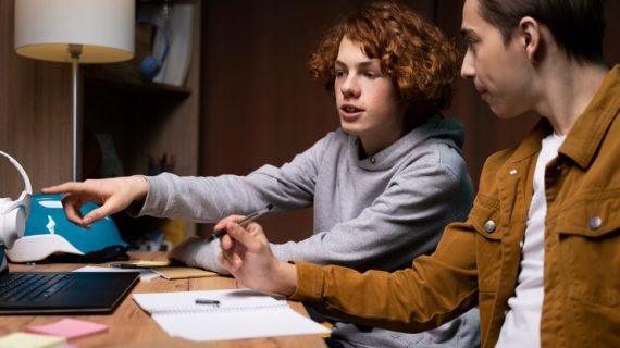 Cara Menggunakan YouTube untuk Meningkatkan Otoritas Brand di Online