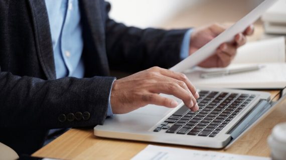 Customer Journey dan Kustomisasi Produk: Meningkatkan Kepuasan Pelanggan