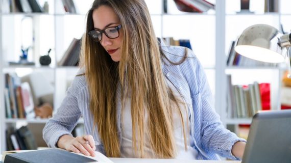 Cara Menggunakan Feedback Pelanggan untuk Mengoptimalkan Customer Journey