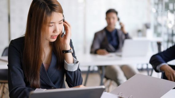 Customer Journey dalam Layanan Pelanggan: Meningkatkan Pengalaman Pasca-Pembelian