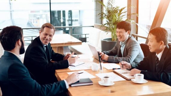 Meningkatkan Keterlibatan Pelanggan melalui Sales Funnel Interaktif