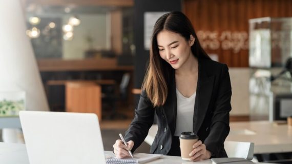 Tips Membangun Strategi Konten Edukatif di Facebook