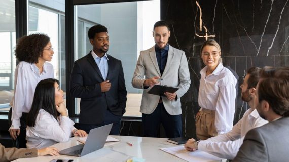 Kursus Digital Marketing: Mendapatkan Keunggulan Bersaing dalam Pemasaran Online