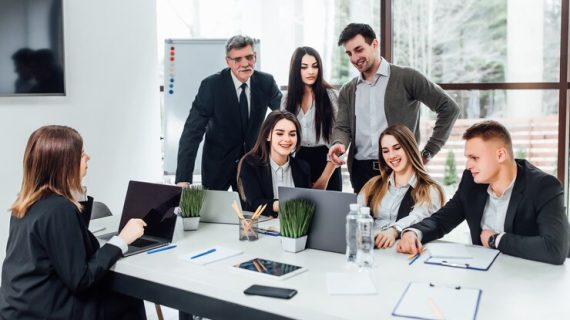 Kursus Digital Marketing: Mendapatkan Keunggulan Bersaing dalam Pemasaran Online