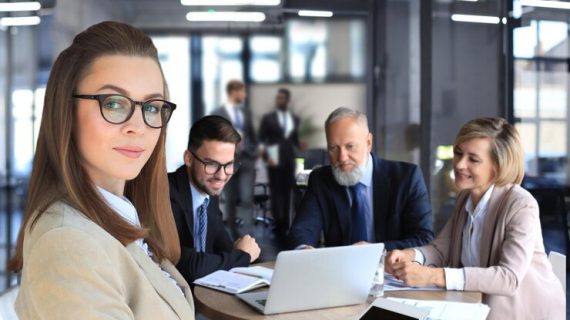 Strategi Menggunakan Blockchain dalam Digital Marketing untuk Meningkatkan Kepercayaan
