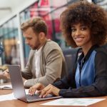 Jasa Digital Marketing untuk Bisnis Restoran: Cara Meningkatkan Daya Tarik