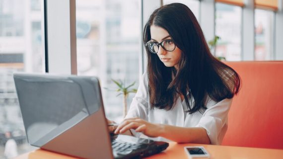 Strategi Diferensiasi dalam Pelayanan: Menciptakan Pengalaman Pelanggan yang Unik