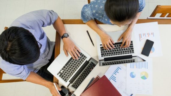 Menggunakan Media Sosial untuk Membangun Brand dengan Digital Marketing Agency
