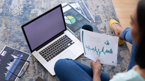 Cara Menggunakan Google Trends untuk Identifikasi Topik Populer