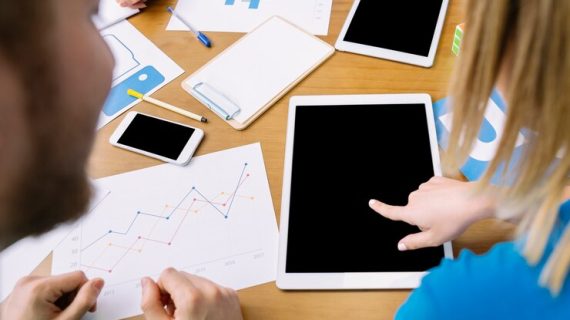 Cara Menggunakan LinkedIn Ads untuk Lead Generation