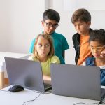 Ide Bisnis Online dengan Potensi untuk Industri Pendidikan di Indonesia