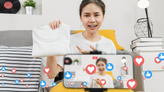 Menggunakan Influencer Marketing untuk Meningkatkan Keterlibatan Audiens