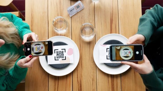 Strategi Digital Marketing Terbaik untuk Industri Makanan dan Minuman