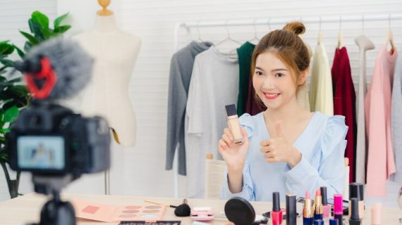Strategi Digital Marketing untuk Bisnis Retail Online