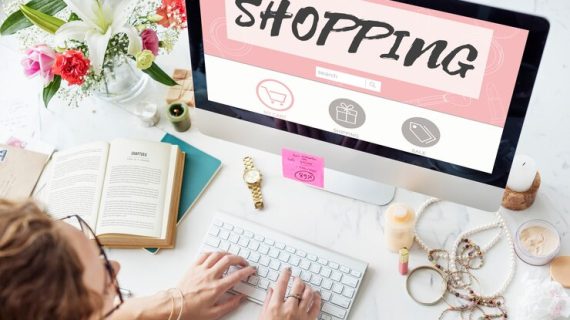 Strategi Digital Marketing untuk Menarik dan Menjaga Pelanggan di E-commerce