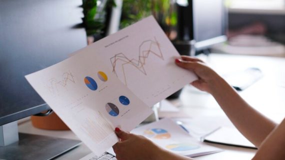 Big Data dalam Industri Energi: Meningkatkan Efisiensi dan Keberlanjutan