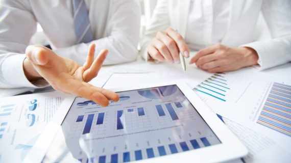 Big Data dalam Pendidikan: Meningkatkan Hasil Belajar