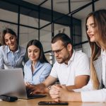 Menggunakan Customer Journey Mapping untuk Meningkatkan Pengalaman Pelanggan