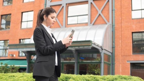 Menggunakan Email Marketing untuk Menyasar Investor Properti yang Tepat