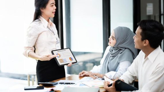 Teknik Terbaru dalam Pengolahan Big Data untuk 2025: Panduan Komprehensif