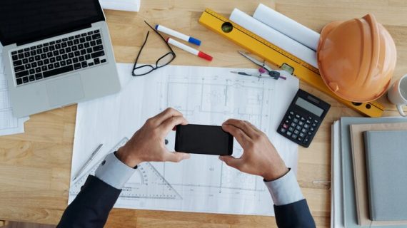 Big Data dan Kecerdasan Buatan: Menciptakan Model Bisnis Baru
