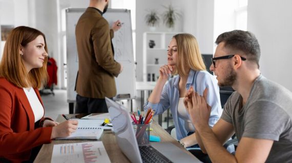 Cara Mempertahankan Prospek dalam Tahap Nurturing Lead