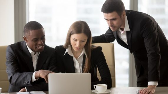 Manajemen Pemasaran dalam Industri Kreatif: Strategi dan Tips Terbaik