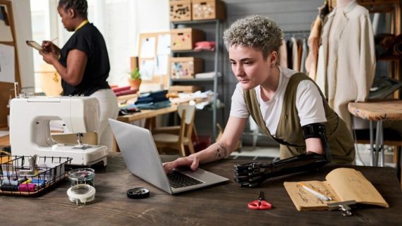 Mengapa Brand Experience Penting untuk Loyalitas Pelanggan: Panduan Lengkap