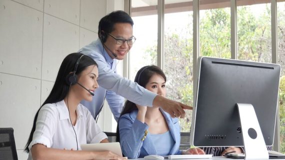 Pemasaran Berbasis Teknologi: Inovasi dan Alat untuk Meningkatkan Efektivitas