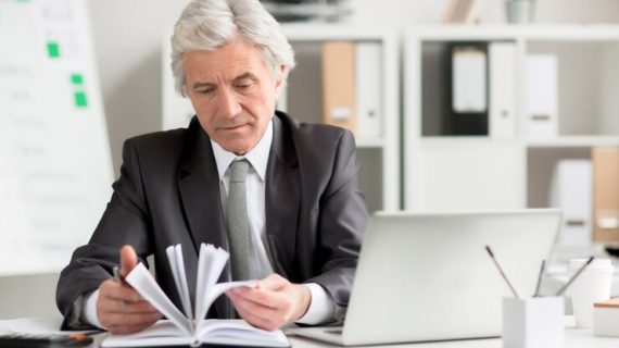 Strategi Manajemen Pemasaran untuk Mengelola Kampanye Berbasis Data