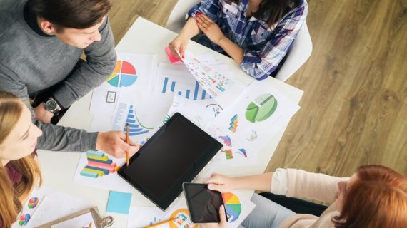 Strategi Pemasaran untuk Produk Konsumen: Teknik dan Pendekatan