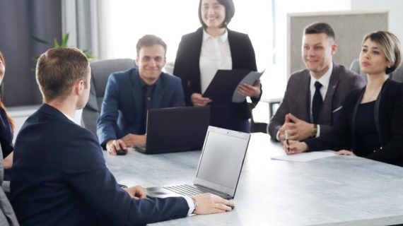 Cara Menggunakan Ideation Workshops untuk Meningkatkan Inovasi