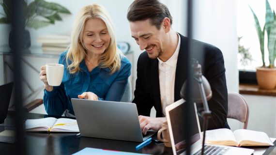 Membangun Koneksi dengan Pelanggan melalui Media Sosial: Panduan Lengkap untuk UMKM