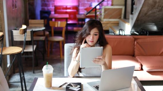 Mengapa Menggabungkan Customer Journey dengan Analisis Sentimen?