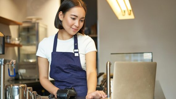 Mengatasi Hambatan UMKM untuk Go Digital