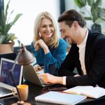 Menggunakan Benchmarking untuk Membandingkan Kinerja: Panduan Lengkap untuk UMKM