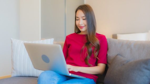 Menggunakan Google Analytics untuk Menganalisis Performa Website UMKM