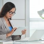 Menggunakan Metode Kualitatif untuk Meningkatkan Evaluasi