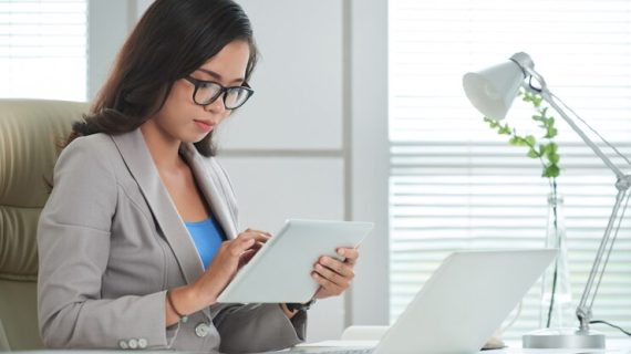 Menggunakan Metode Kualitatif untuk Meningkatkan Evaluasi