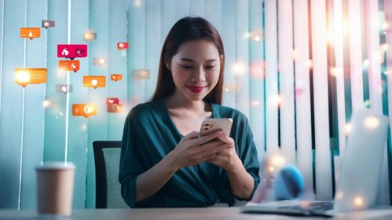 Menggunakan Social Media Listening untuk Memahami Audiens UMKM