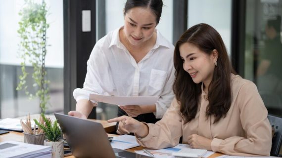 Peran Loyalitas Konsumen dalam Membangun Equitas Merek